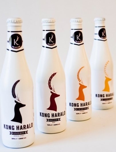 15个白色酒瓶包装设计(图10) 15个白色酒瓶包装设计(图10)