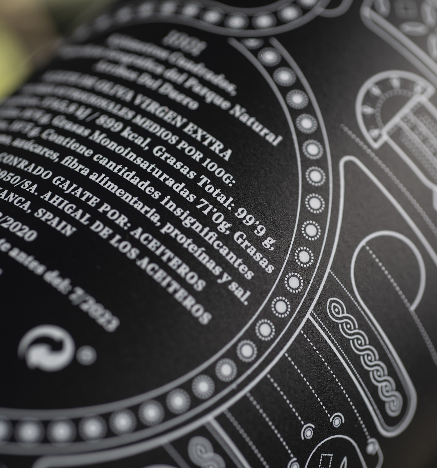 高端橄榄油香油包装设计欣赏(图5) 高端橄榄油香油包装设计欣赏(图5)